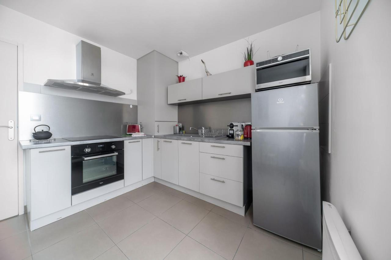 Appartement Design La Petite Europe - Ideal Curistes Vichy Bagian luar foto