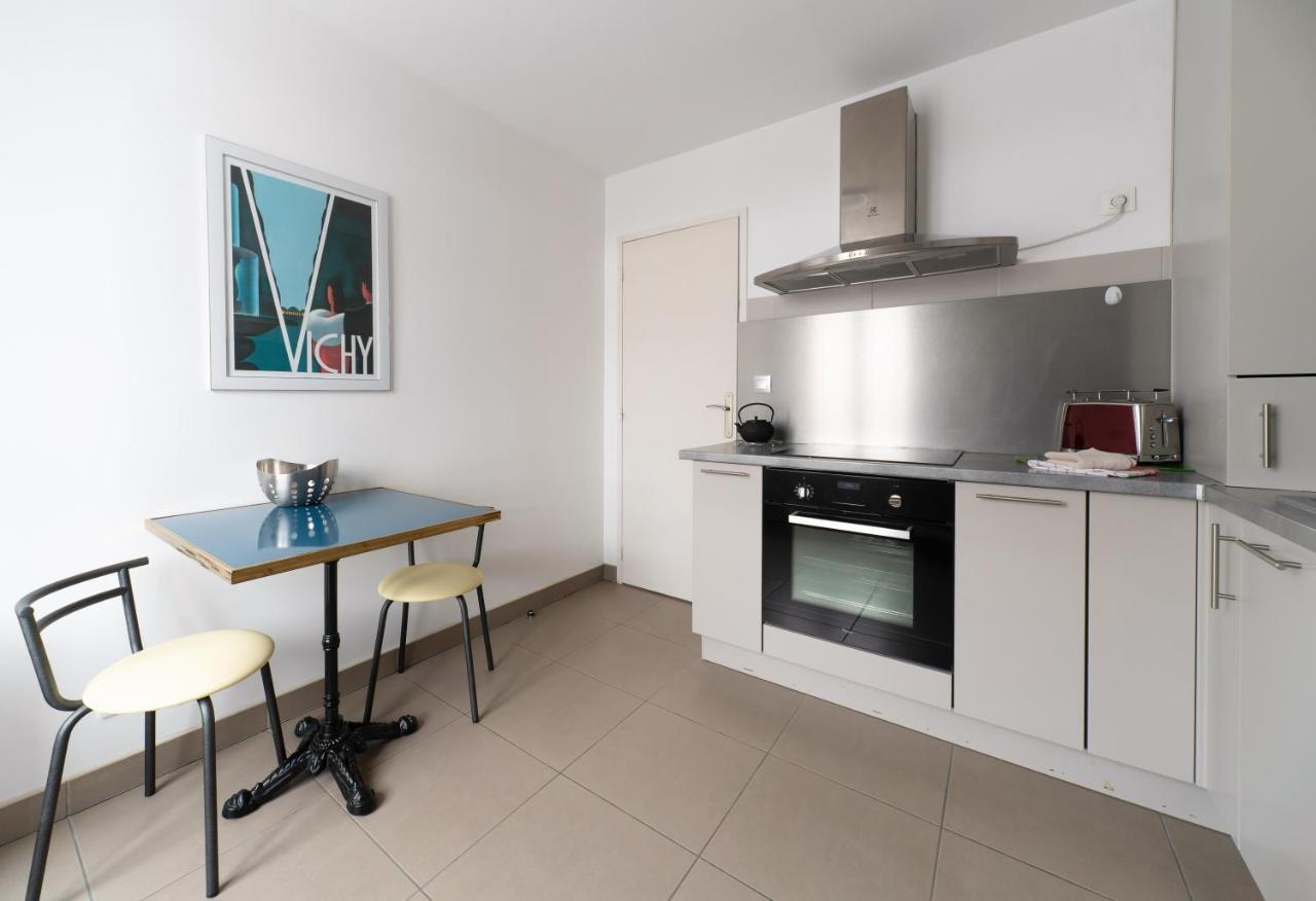 Appartement Design La Petite Europe - Ideal Curistes Vichy Bagian luar foto
